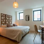 Full Loft *