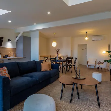 Full Loft