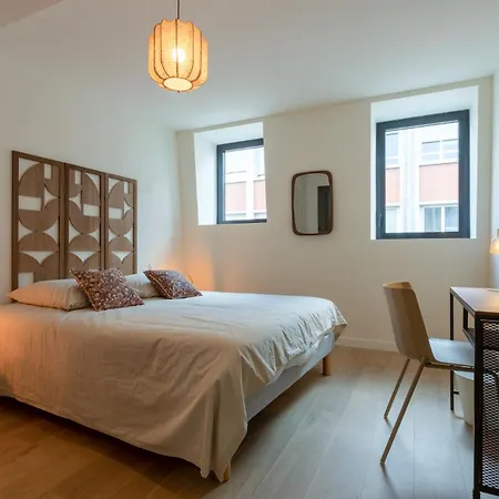 Full Loft *