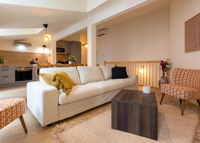 Full Loft * تولوز